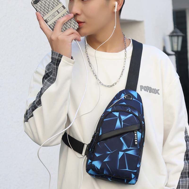 ชายหลายร้อยคน crossbody USB ชาร์จอินเทอร์เฟซ anti-theft กันน้ําแฟชั่นลวงตาผู้ชายกระเป๋าหน้าอกวัสดุ Oxford