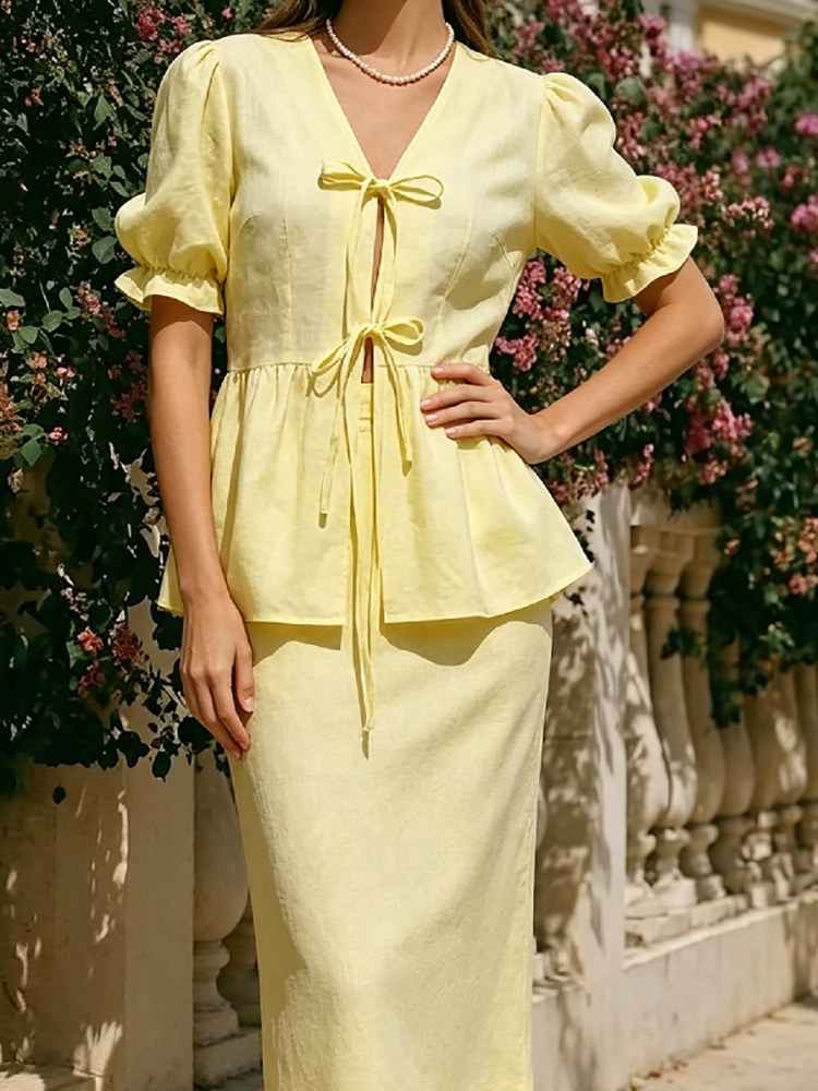 Completo Casual Estivo 2026: Top con Scollo a V e Maniche a Sbuffo, Gonna Lunga a Vita Alta con Laccetti, Abito a Due Pezzi alla Moda per Tutti i Giorni