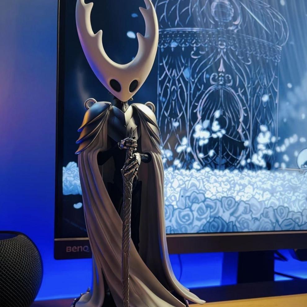 Hot Hollow Knight Anime Figure Car Cake Desktop Models Chassis Decorations Exquisite PVC Figurines Boy Toy