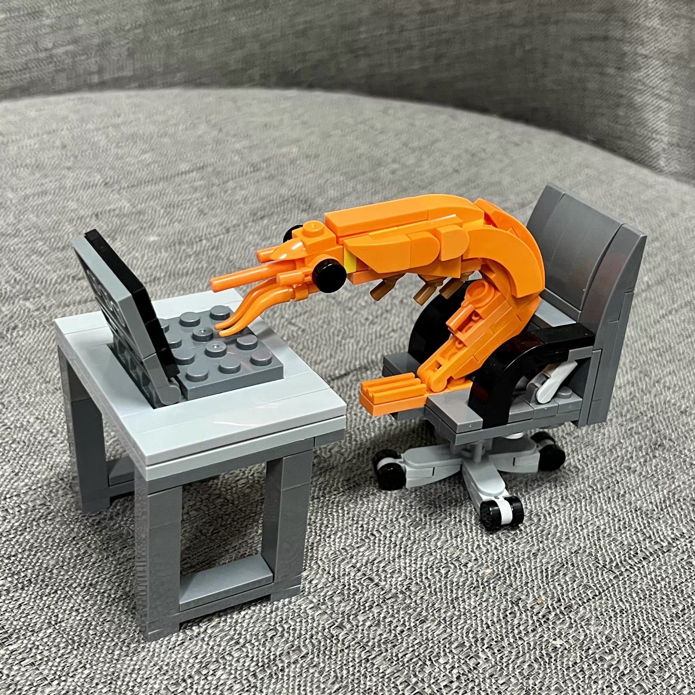 MOC Building block shrimp model figurines, puzzle assembly, boys and girls randomly mixing, Internet celebrity creative parodies