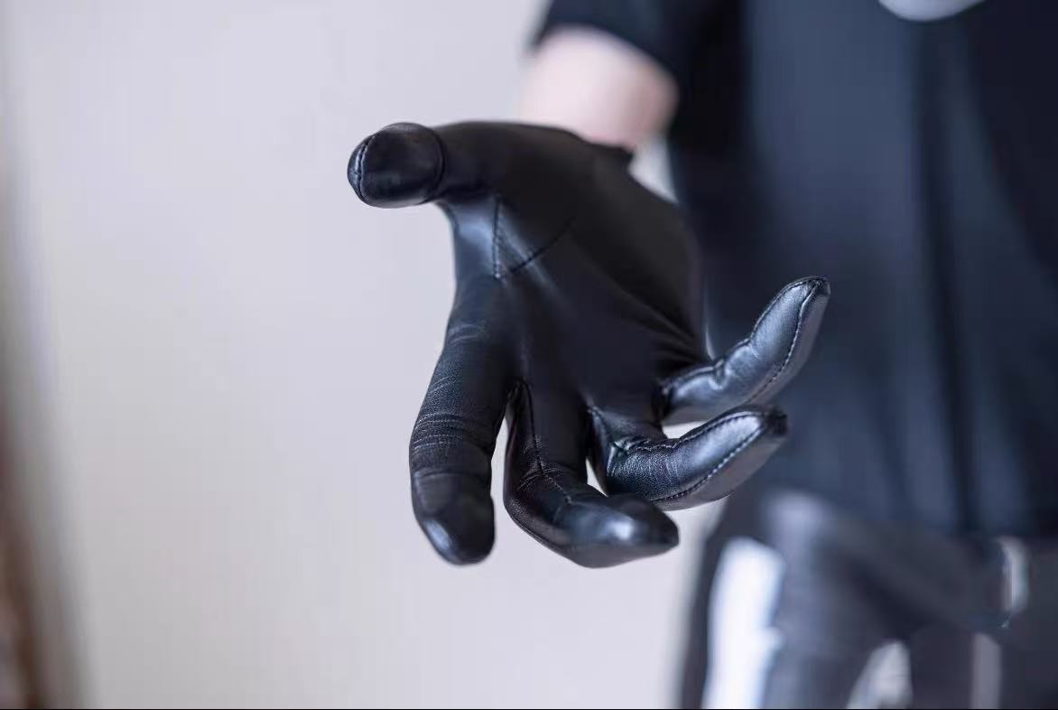 ถุงมือหนังแพะ ถุงมือหนังบางสำหรับผู้ชาย สำหรับขับรถในฤดูใบไม้ร่วงและฤดูหนาว ถุงมือหนังอุ่นๆ สำหรับปั่นจักรยานและขี่มอเตอร์ไซค์  แบบหน้าจอสัมผัส