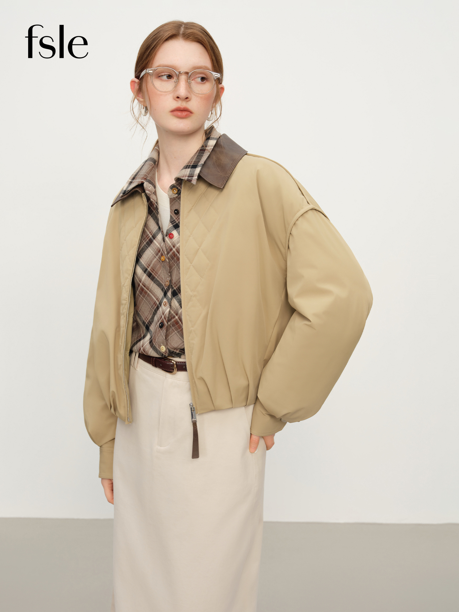 FSLE バーンスタイル軽量パッド入りジャケット女性の 2025 冬ヴィンテージアカデミックチェック柄パネルショートコートレトロカレッジアウター