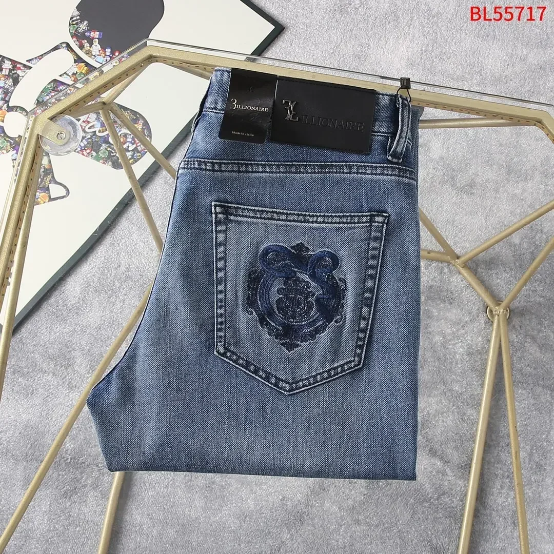 BILLIONAIRE OECHSLI Jeans in cotone sottile da uomo 2025 Primavera Estate nuovo ricamo blu Vita media casual Pantaloni di grandi dimensioni 30-40
