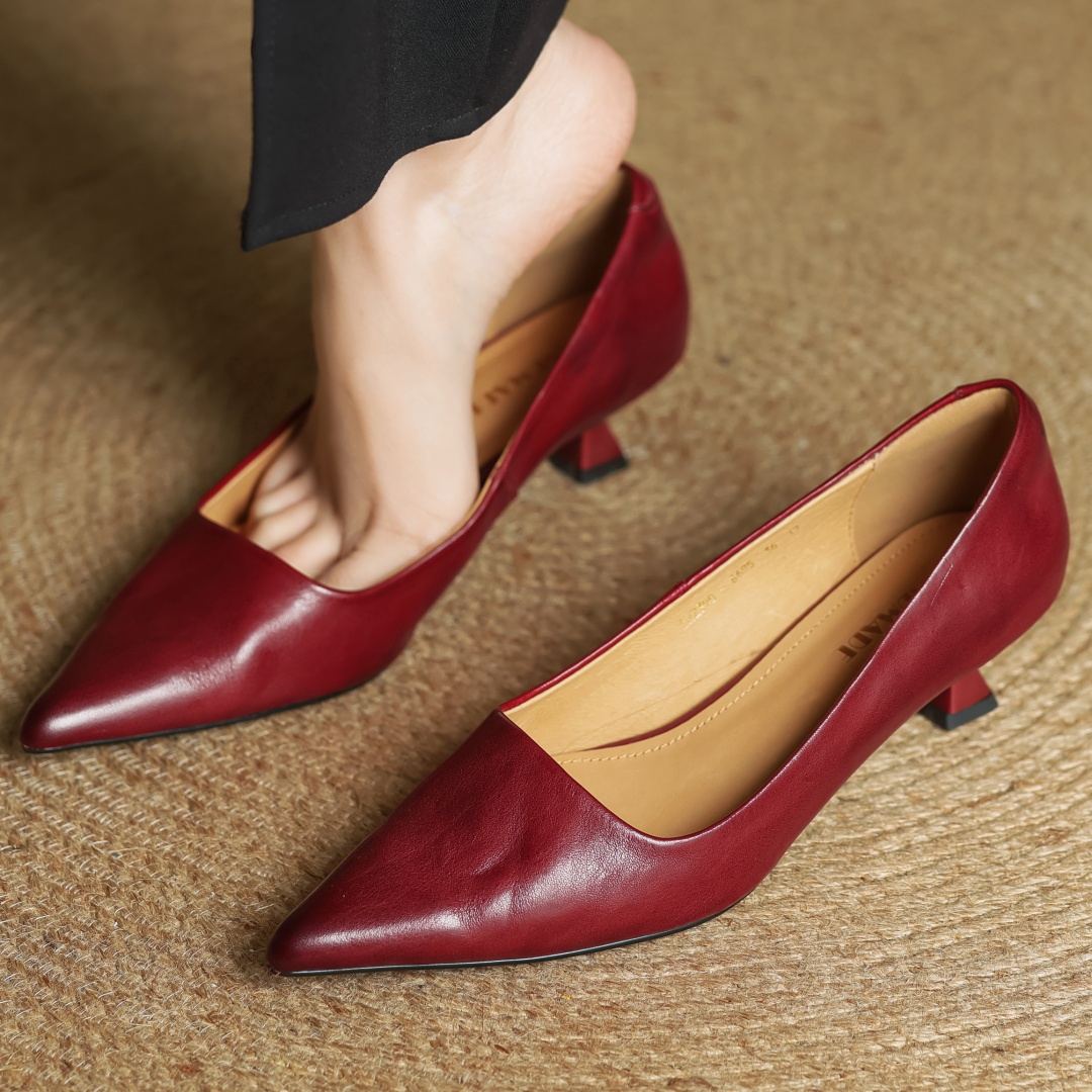 Mulheres de couro de vaca apontou toe deslizamento-em bombas de alta qualidade macio confortável elegante senhoras 4.5cm fino salto alto sapatos de vestido fino