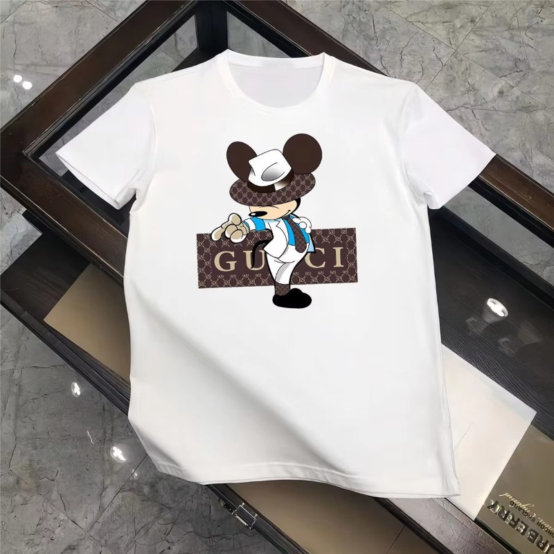 Spring/Summer 2026 Mickey Mouse New Summer Trendy Large Size T-shirt Internet  Half Sleeve Couples Popular Unisex Maternity