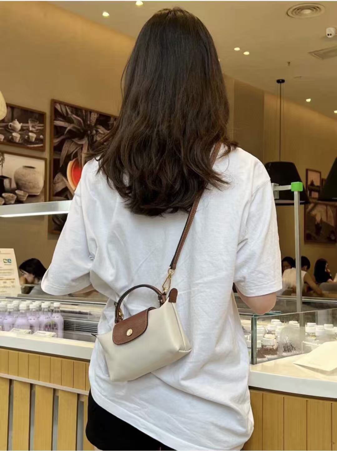 Sac à main en nylon de haute qualité style tendance 2026, sac bandoulière, mini porte-monnaie, sac pour femme délicat et compact