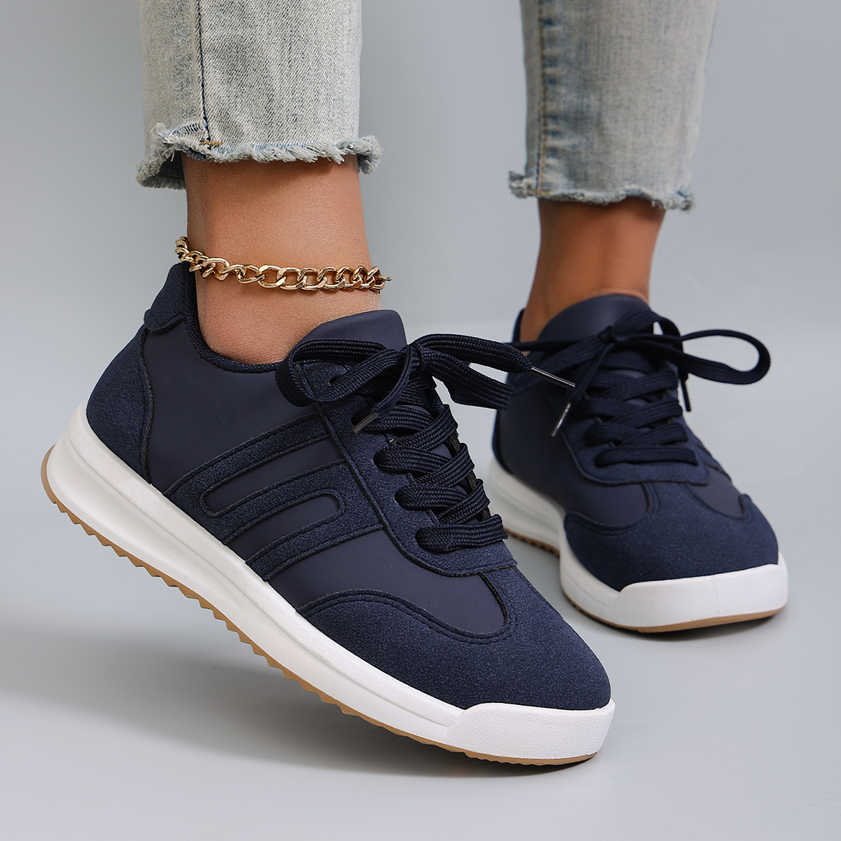 Spring new women's sports shoes, fashionable, breathable, lightweight, non-slip, wear-resistant, casual sports shoes, flat shoes