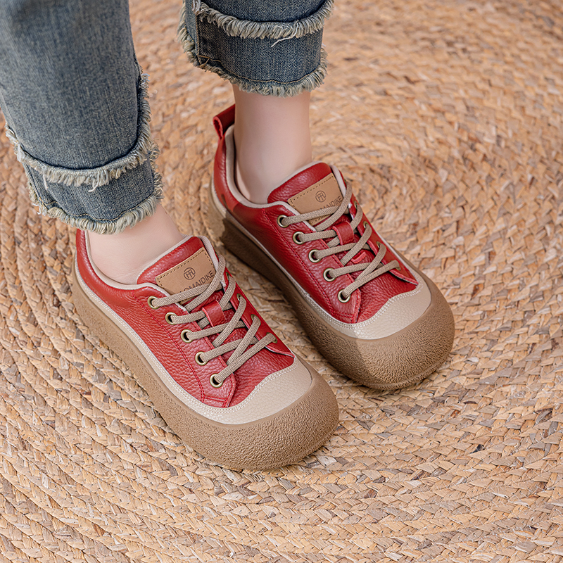 Genuine Leather Sneakers For Women 2026 Spring Flat Casual Women's Shoes Lace-up Vintage Large Sizes 41, 42, 43 Shoes Ladies
