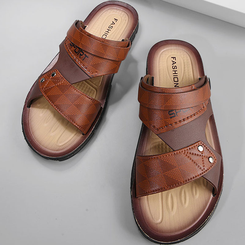 Sandálias de couro para homens verão moda sapatos de praia tendência masculina chinelos casuais antiderrapantes sandálias de dedo aberto sapatos masculinos