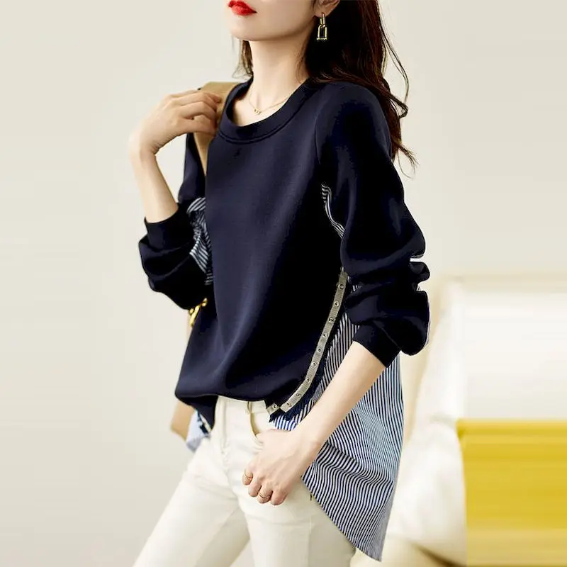 Striped Stitching Pullover Women's 2025 Spring New Casual Single-breasted Back Shirt Loose Fashion All-match Womens Crewneck Top