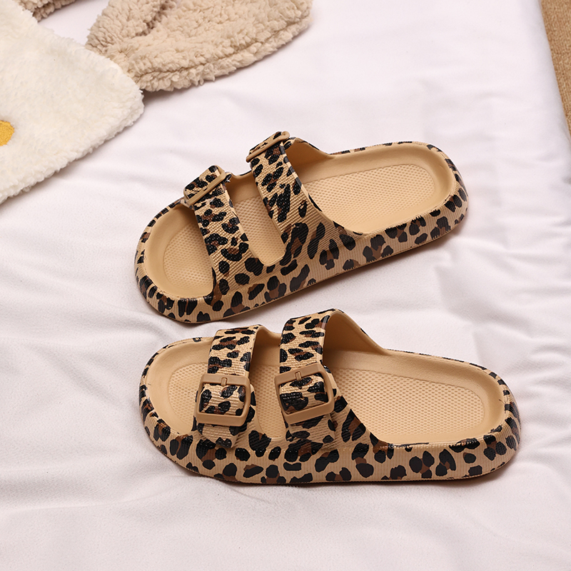 Chinelos com estampa de leopardo feminino verão outerwear antiderrapante boken meio deslizamento interior casa moda macia sola grossa chinelos legais