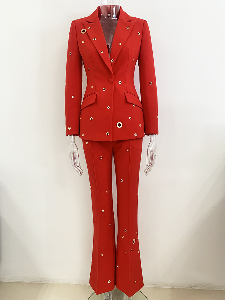 Setelan Jas dan Celana Wanita Model Slim Fit Kancing Tunggal dengan Rivet dan Grommet, Desainer Fashion Runway HIGH STREET 2026 FW