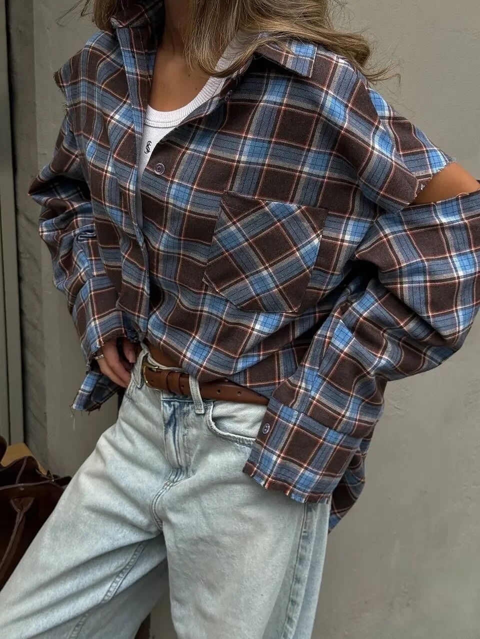 Camisa Feminina Elegante com Estampa Xadrez, Gola Lapela, Manga Longa, Abotoamento Simples, Bolso, Blusa Solta, Nova Coleção 2026, Camisa Estilo Sobretudo Chique