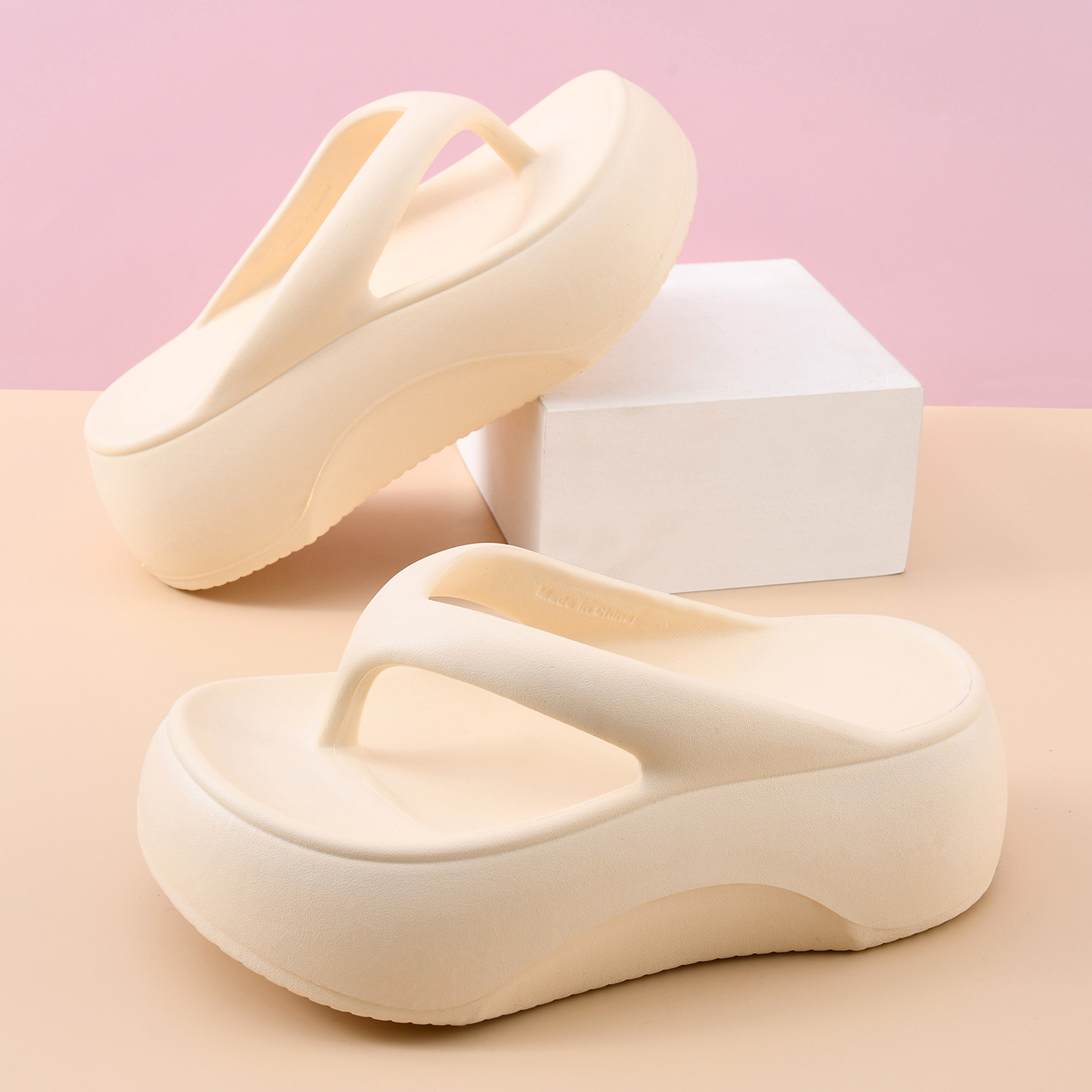 Sommer Damen Plateau Flip Flops Weiche Sohle EVA Hausschuhe für Männer Outdoor Casual Strandschuhe Zuhause Rutschfeste Badezimmerrutschen Schuhe