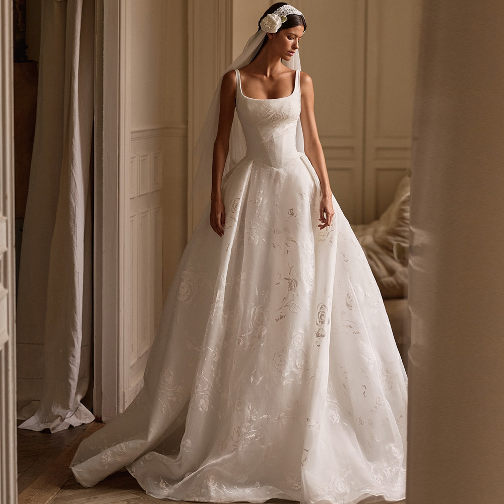 Elegantes A-Linien Brautkleid Ärmellos mit Anpassbaren Applikationen aus Organza Modernes Hochzeitskleid mit Reißverschluss am Rücken Robe de Mariée