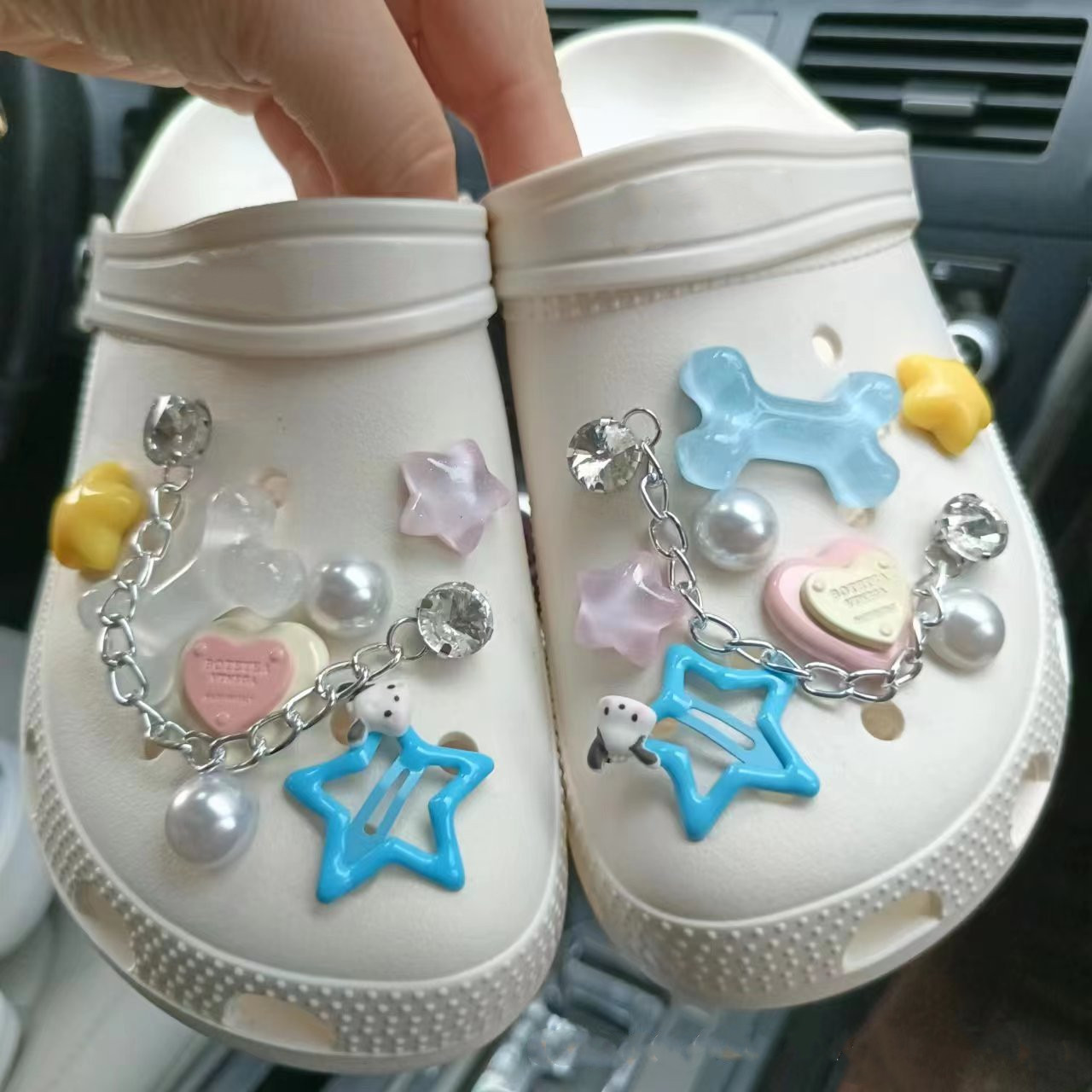 Cute Star Rhinestone Cadeia Buraco Sapato Encantos, Decorações 3D Buraco, Divertido Cristal Dos Desenhos Animados, Osso Sapatos Fivela, Acessórios DIY