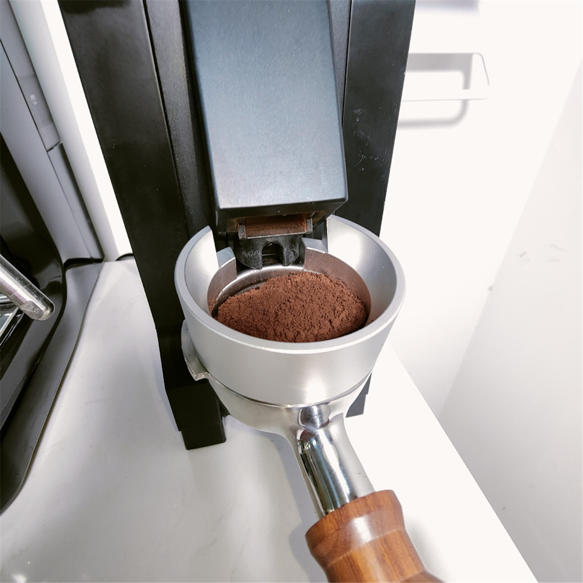 สำหรับ Eureka Mignon penggiling Kopi แหวนผงต่อต้านการบินปรับให้เข้ากับเครื่องชงกาแฟจัดการวงแหวนผงกาแฟ58มม.-A
