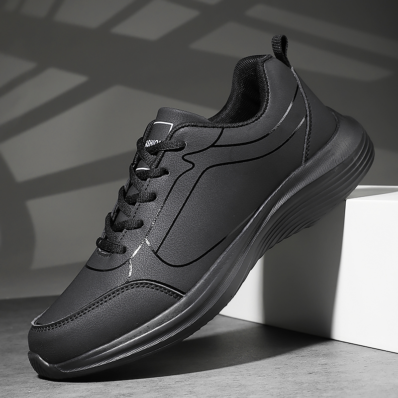 2025 nuove scarpe da ginnastica casual in pelle da uomo leggere scarpe da corsa da esterno da uomo traspiranti antiscivolo scarpe sportive morbide con lacci