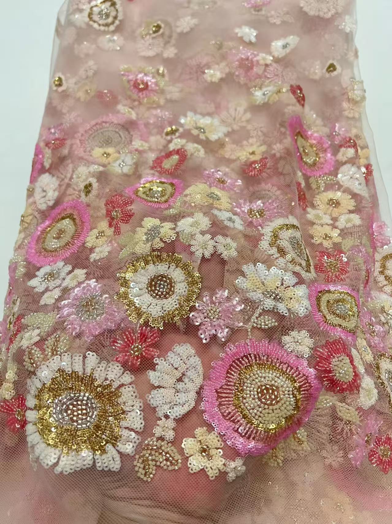 Tela de encaje de malla con lentejuelas francesas de lujo, con cuentas hechas a mano de alta gama para bodas, la última tela africana para mujer, diseño 2026