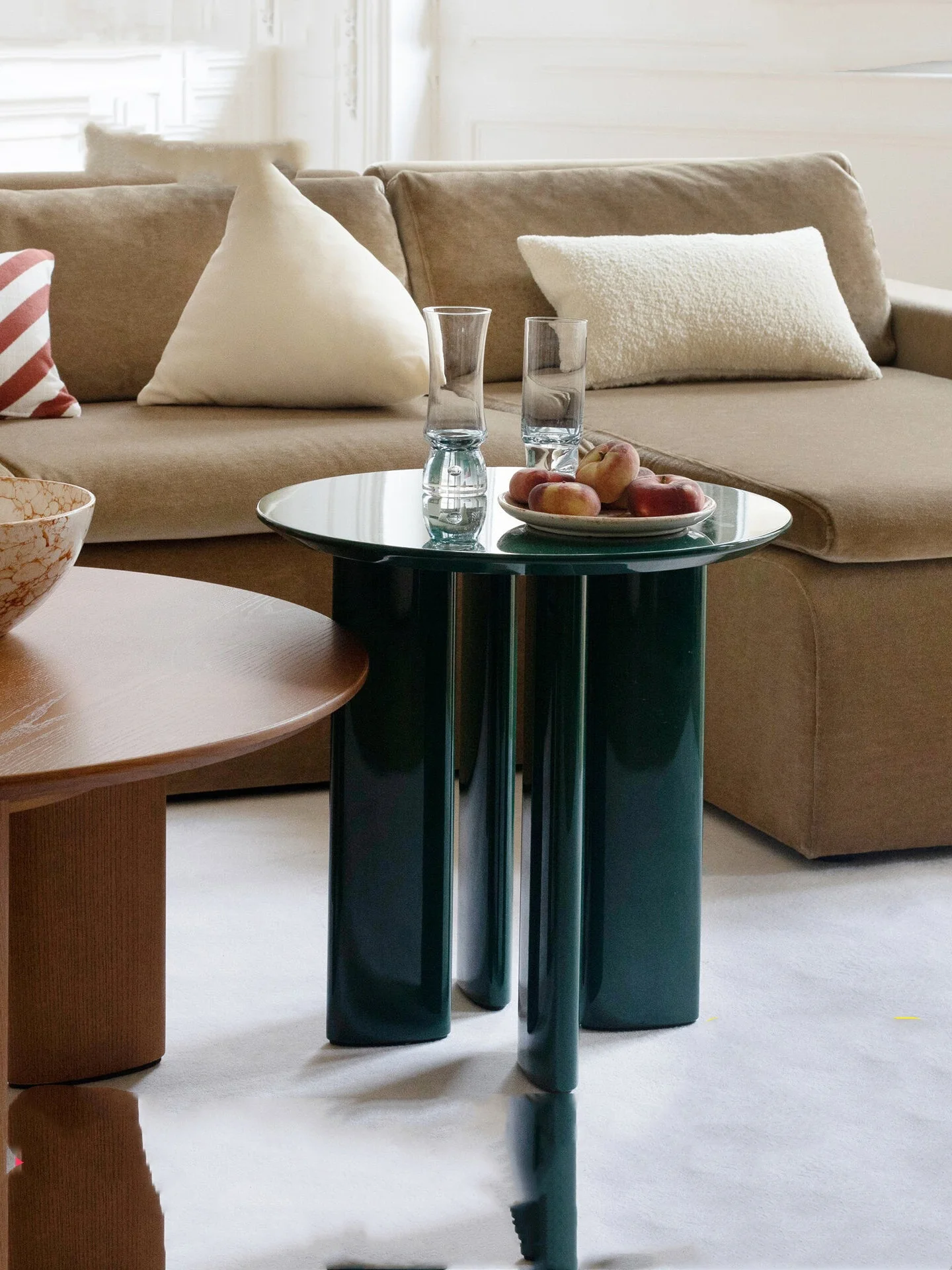 Vintage Solid Oak Side Table,Mid-Century Minimalist Nightstand,Dark Green Corner Table, Wabi-Sabi Accent Table Sofa Side Bedroom