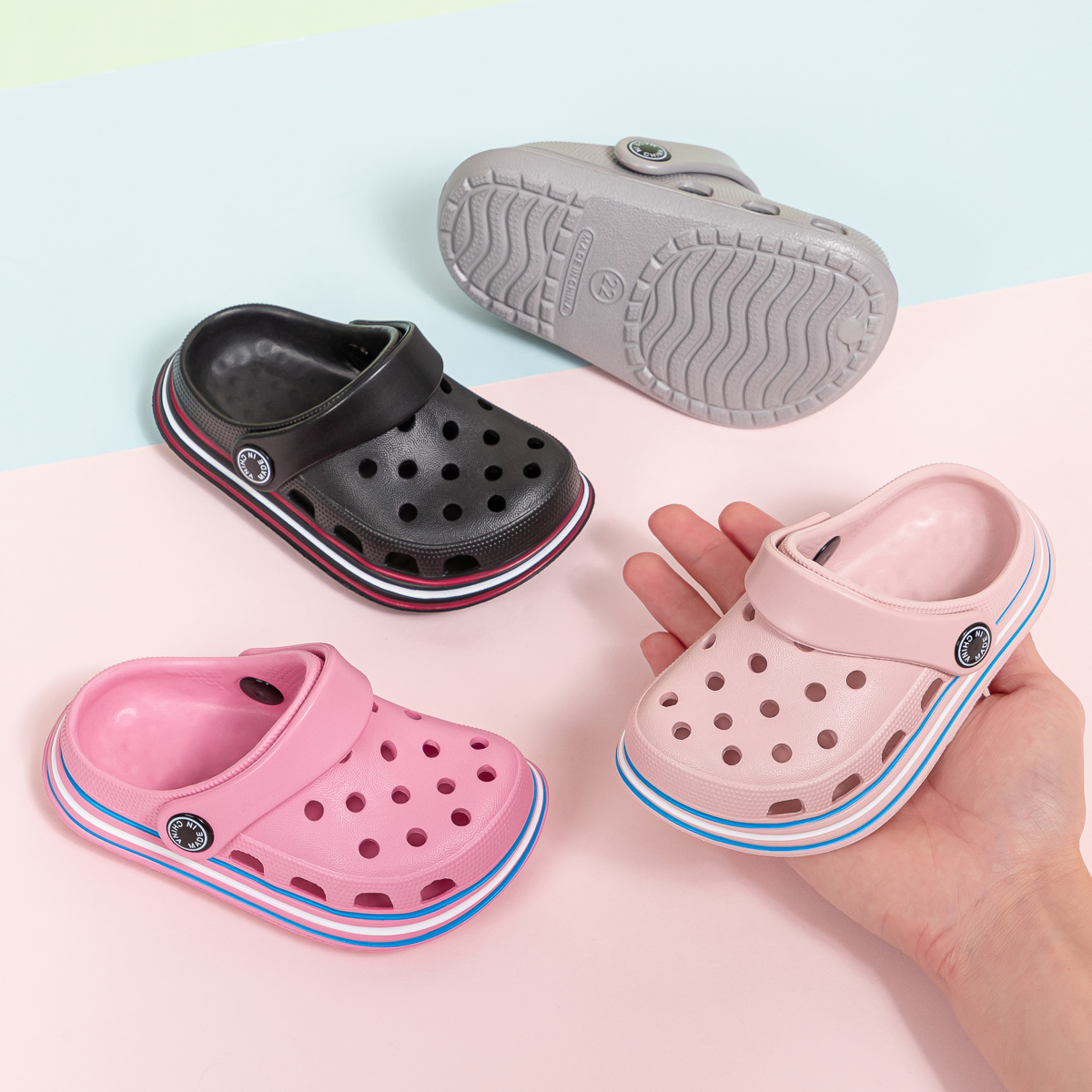 Crianças verão clássico sapatos de jardim eva antiderrapante fundo macio crianças caverna sapatos cor sólida respirável casa chinelos internos