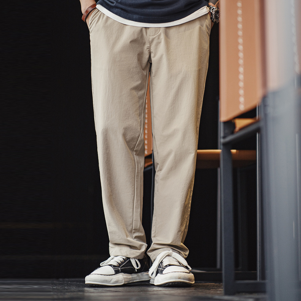 Maden Casual Straight Clean Fit Pantalon Heren Lente Rimpelbestendig Taps toelopende kantoorbroek Effen kleur Veelzijdige broek