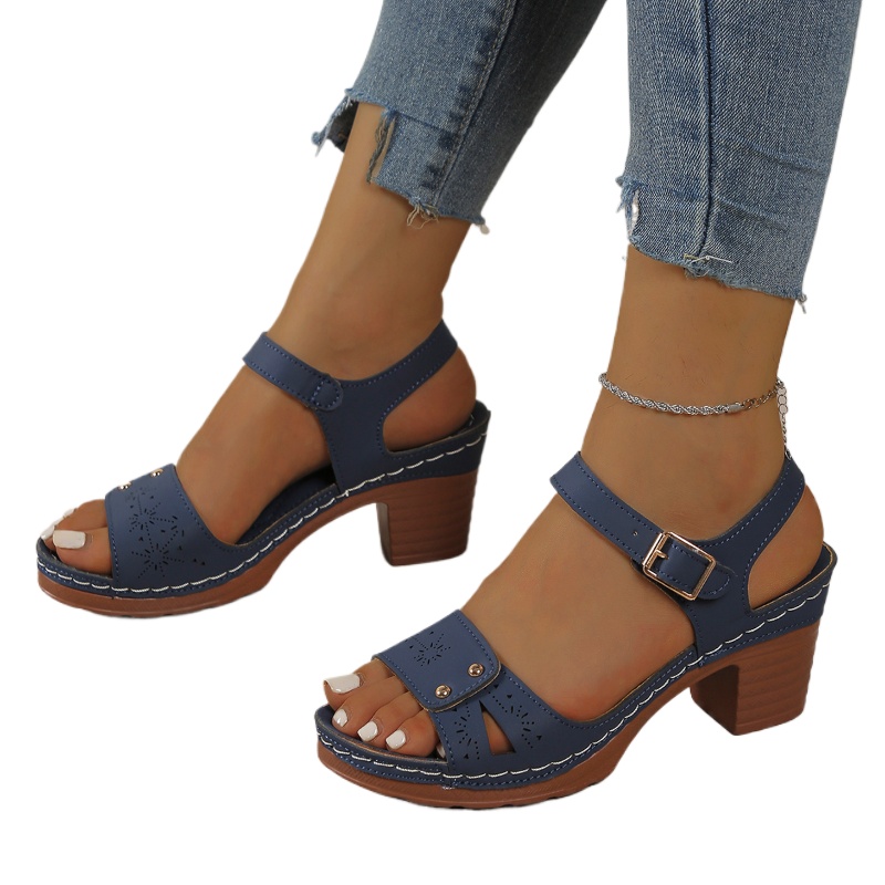 2026 Modische Damen-Sandalen in Unifarben mit Rundem Vorderteil, Flache Schuhe mit Mittlerem Absatz und Verstellbarem Riemen