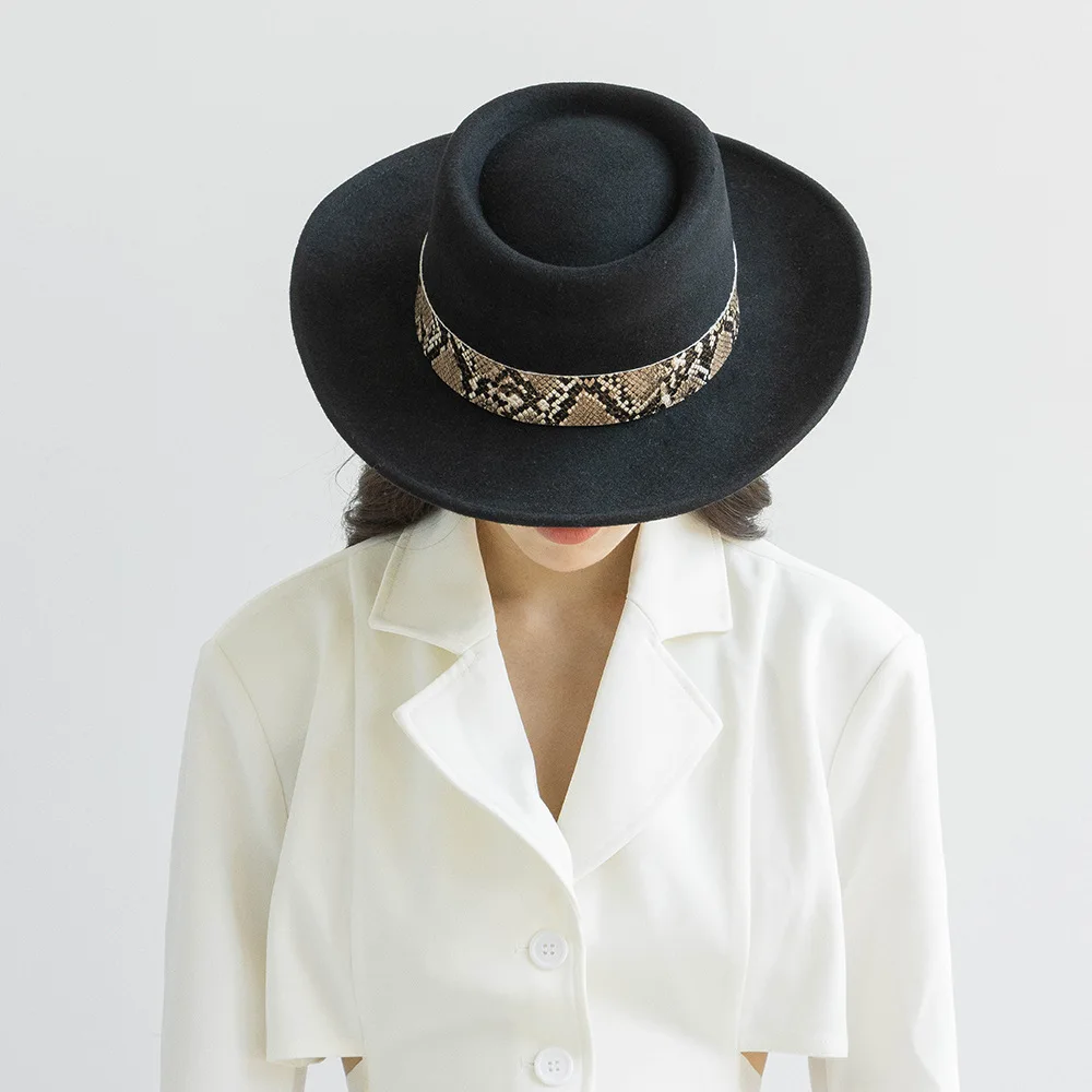 USPOP Wide Brim Upturned Edge Pure Wool Hat Women Wool Fedoras with Snake Skin Color Belt Autumn Winter Cowboy Hat