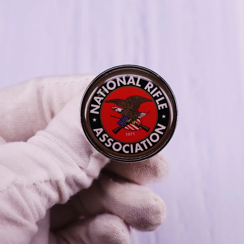 เข็มกลัดปืนนกอินทรีตราสัญลักษณ์ Nra แนววินเทจ