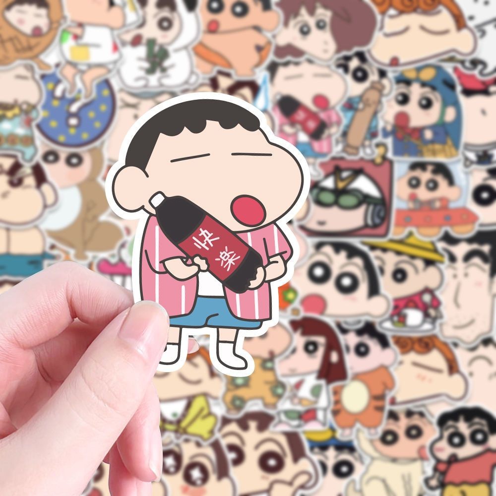 100 sztuk Cartoon kredka Shin Chan naklejki Kawaii Anime naklejki na samochód Laptop telefon artykuły papiernicze naklejka dekoracyjna dla dzieci zabawki