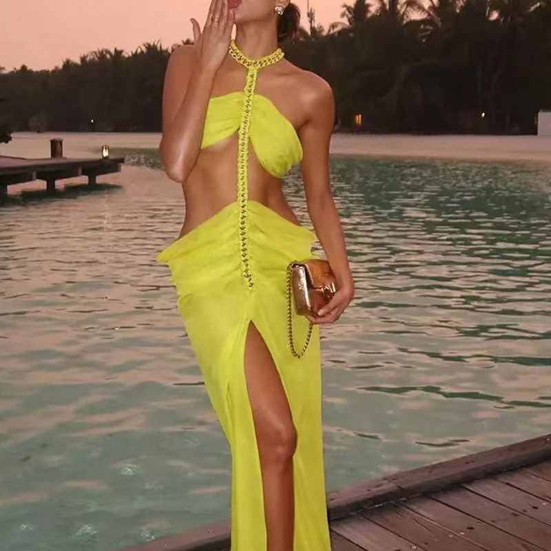 2025, sexy strandvakantiejurk voor dames zonder rug met jarretelkraag, geplooide metalen ketting, nieuw elegant vakantiejderkontwerp