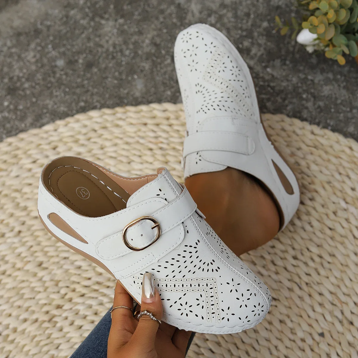 Vrouwen Slippers 2024 Nieuwe Zomer Mode Gesloten Teen Platform Slippers Sandalen Dames Vintage Slides Vrouwen Schoenen Wig Slippers