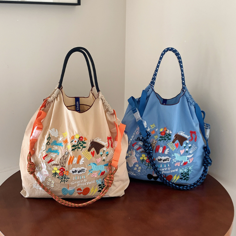 Bolso de hombro para mujer con bordado estilo graffiti, bolso de compras de estilo japonés, bolso tote de gran capacidad, bolso de viaje ligero y plegable, adecuado para ir de compras, para el tiempo libre, la playa y las fiestas