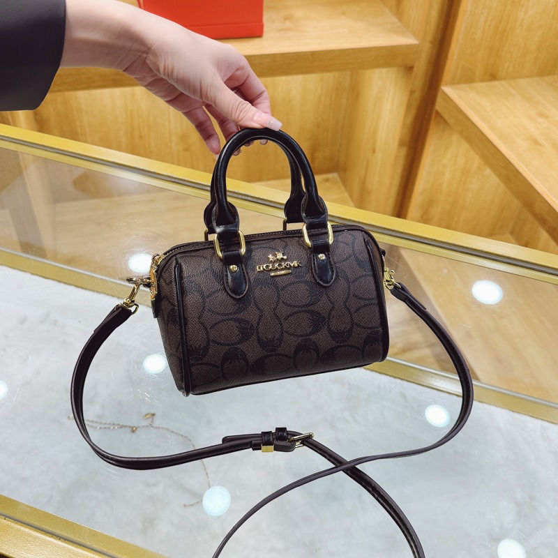 2026 Retro Mini Boston Bag Women Fashion Versatile Temperament Crossbody Shoulder Handbag Hot Sale Casual Bag