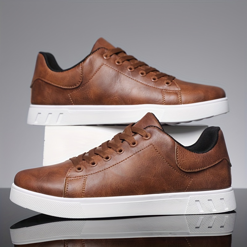 1 par de zapatos de skate minimalistas, dos colores disponibles, versátiles y cómodos, con cordones de talla grande, suela suave y ligera, para todos.