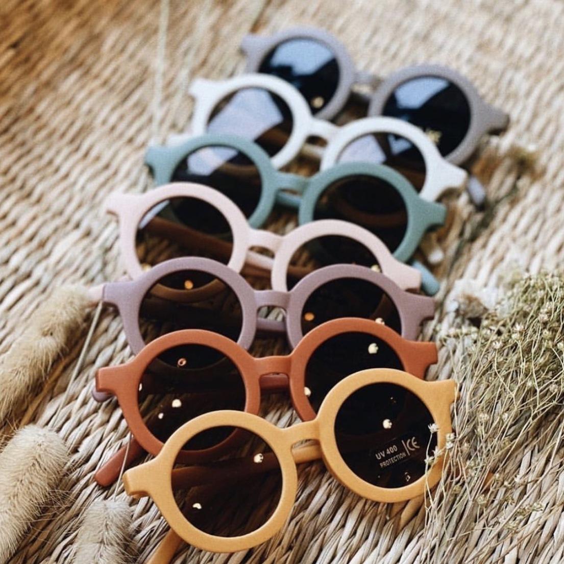 Nuevas gafas de sol para niños, gafas cómodas redondas a prueba de rayos ultravioleta de Color sólido Retro para niños, gafas para niños, triangulación de envíos