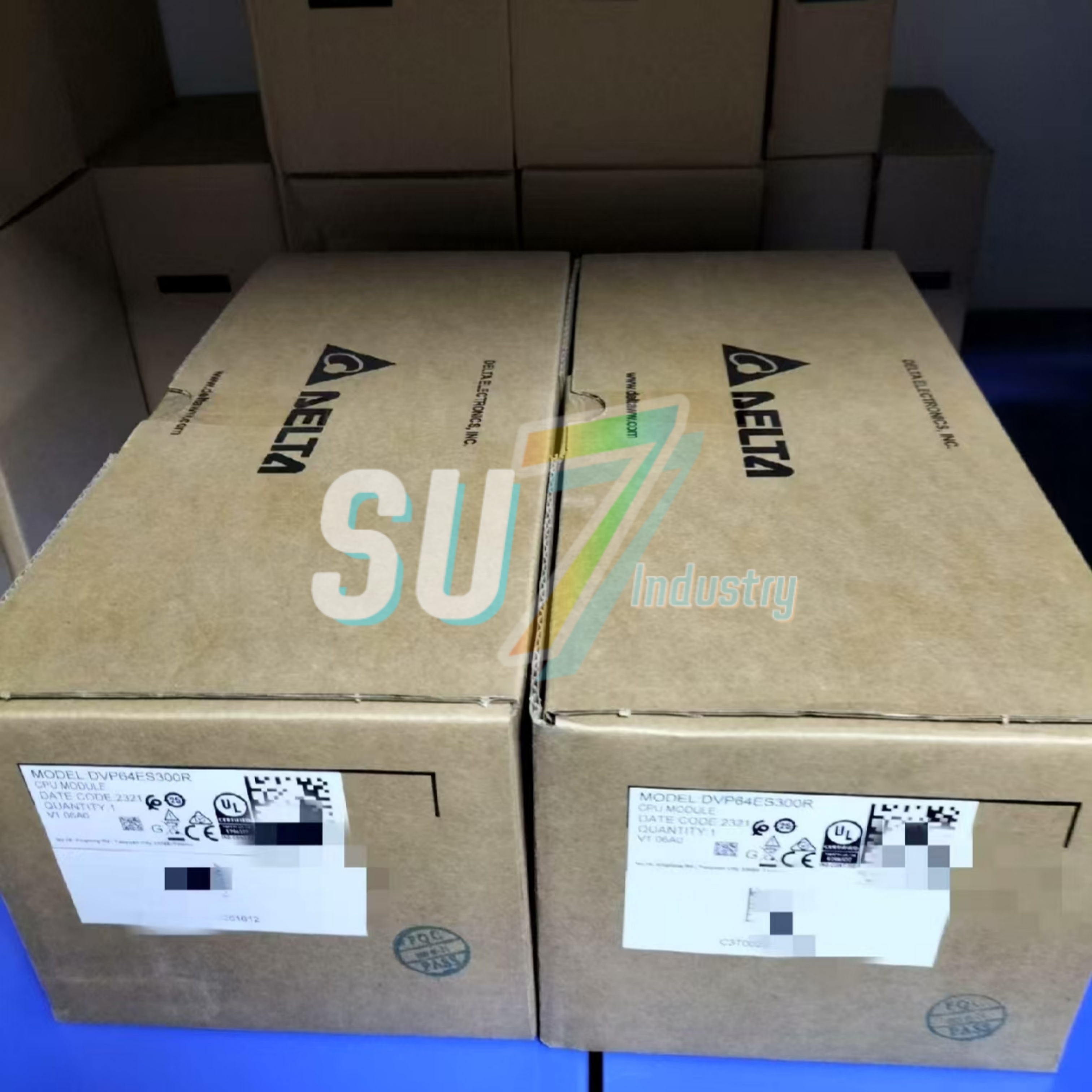 PLC Module     DVP64ES300R      DVP64ES300T      New original