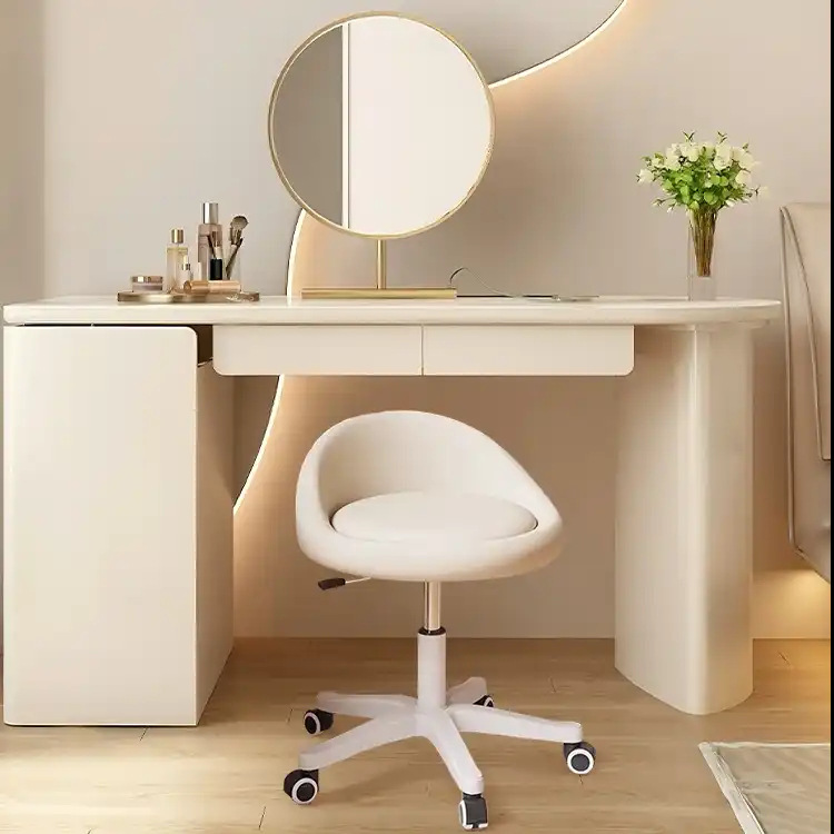 Make-upstoel voor meisjes, kapkruk met zachte rugleuning, manicurestoel in crèmestijl, eenvoudige huishoudelijke make-upkruk.