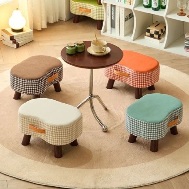 Einfacher kleiner Hocker, Schuhwechselhocker, Wohnzimmersofa, Pedalhocker, Couchtisch, kleiner Hocker, kleiner Stuhl, weiche Tasche, Haushalt