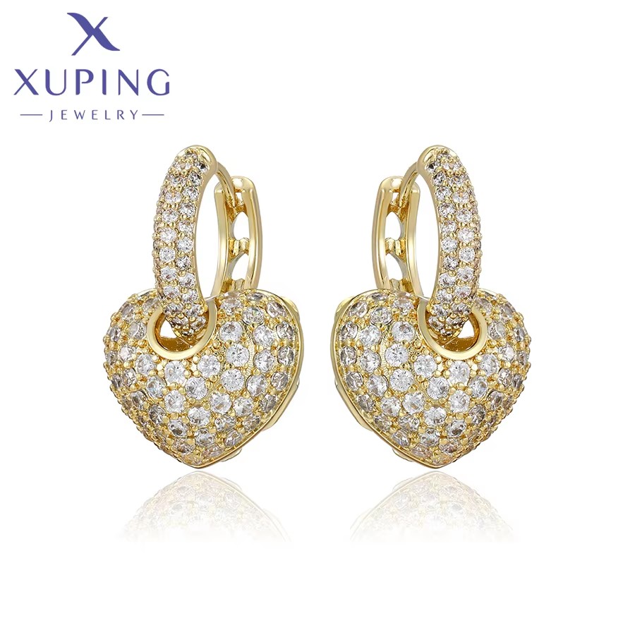 Xuping Jewelry New Arrival Copper Fashion Gold Color Heart Hoop Earrings for Women Simple Party Gifts X000759684