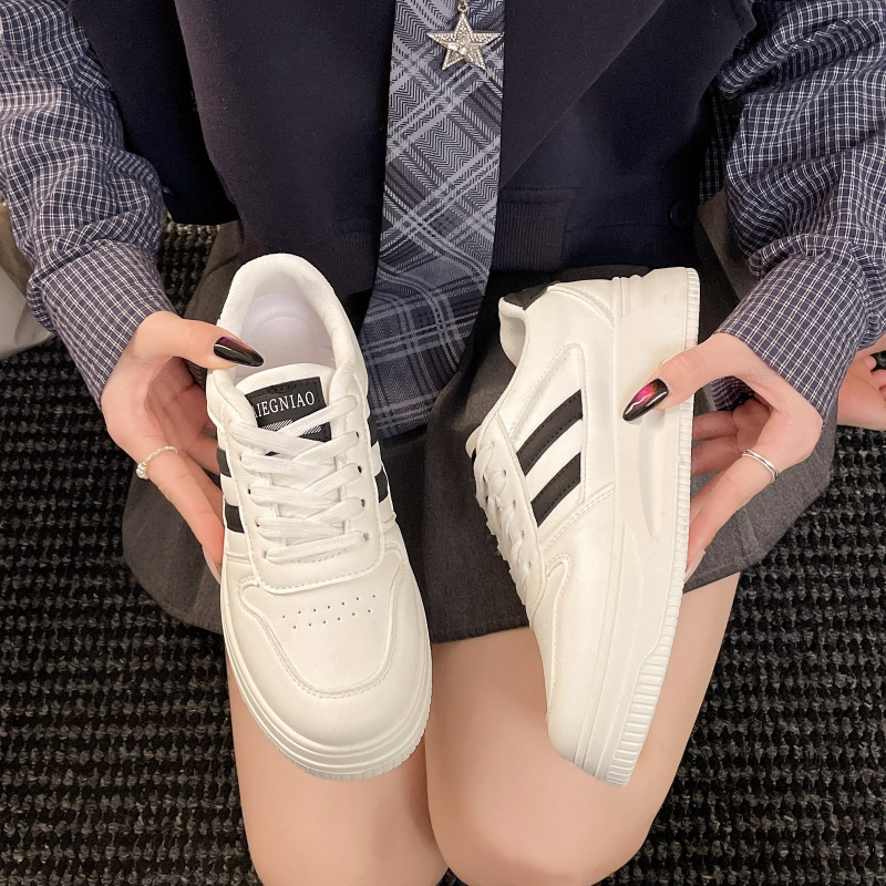 2026 New Unisex Casual Sneakers Skate Shoes Women's Sneakers Student Thick-soled Sports Casual Shoes Leather Sport Shoes