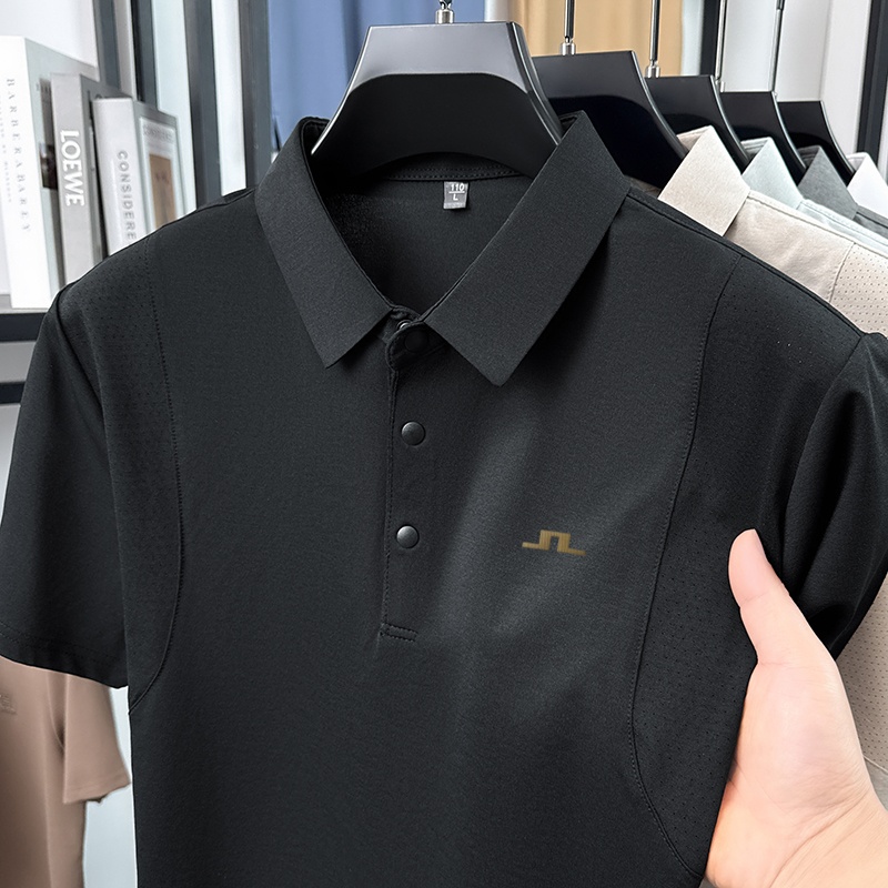 เสื้อโปโลแขนสั้นรุ่นดีไซเนอร์สำหรับผู้ชาย คอลเลคชั่นฤดูร้อนใหม่ ปักลาย กระดุมติด ปกเสื้อ ระบายอากาศได้ดี สวมใส่สบาย ขายดี เสื้อผ้าผู้ชาย