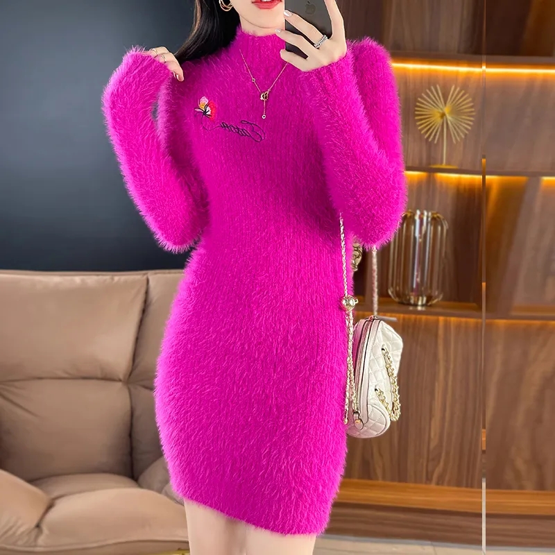 Jesienno-zimowa sukienka z imitacji norek z polaru Sweter damski Pullover Slim Haftowana sukienka dziewiarska Kobieca koszula bazowa Mini sukienka