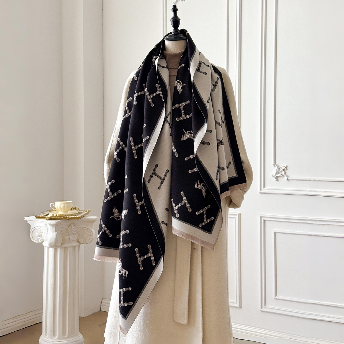 Brand Fashion Women's Cashmere Winter Shawl - Vintage Floral Printed Oil Painting Style Pashmina Thick Wrap & Poncho