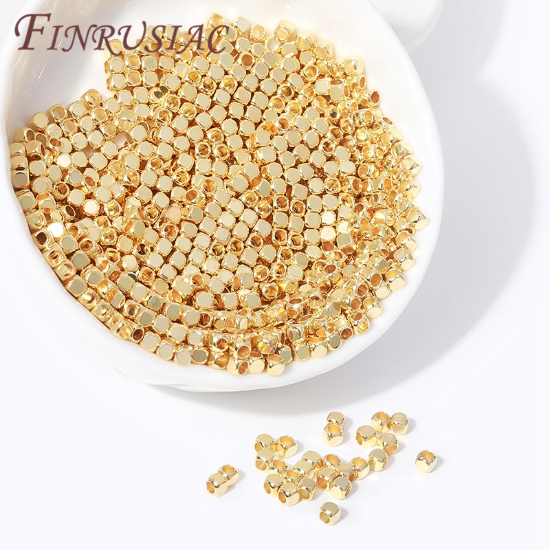 Perles d'espacement carrées plaquées or 18 carats, accessoires de collier de bracelet de bricolage, perles de cube en métal en laiton pour bijoux, fournitures de direction
