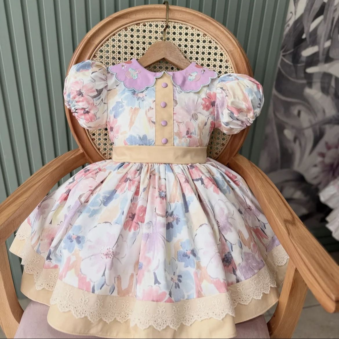 0-12Y Baby Girl Summer Collar Ricamo Vintage Princess Ball Gown Abito floreale per la festa Eid Compleanno Fotografia Causale B90