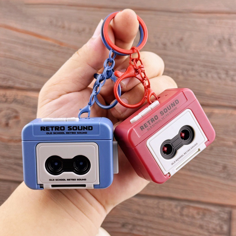 1PC Retro Tape Recorder Keychain Mini Recording Music Box Pendant Keyring Backpack Ornament Birthday Couple Gifts