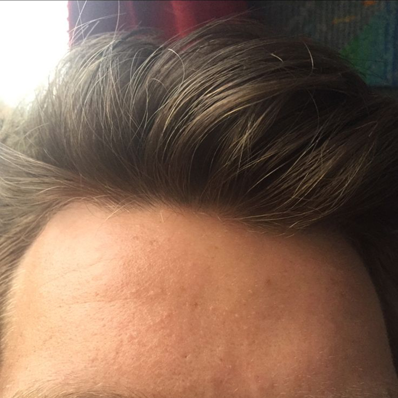 Natuurlijke haarlijn heren toupet pruik 30mm golf/natuurlijk recht sterk 0.1MM poly huidkleur bruin # 2 grijze 1B10 haarprotheses van echt haar