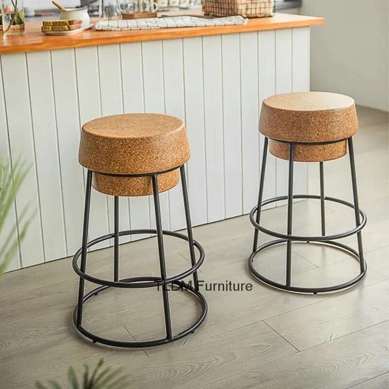 シンプルなバースツール 北欧風バースツール バーテーブル 家庭用キッチンチェア ハイスツール 洋服店 フォトスツール モダンチェア