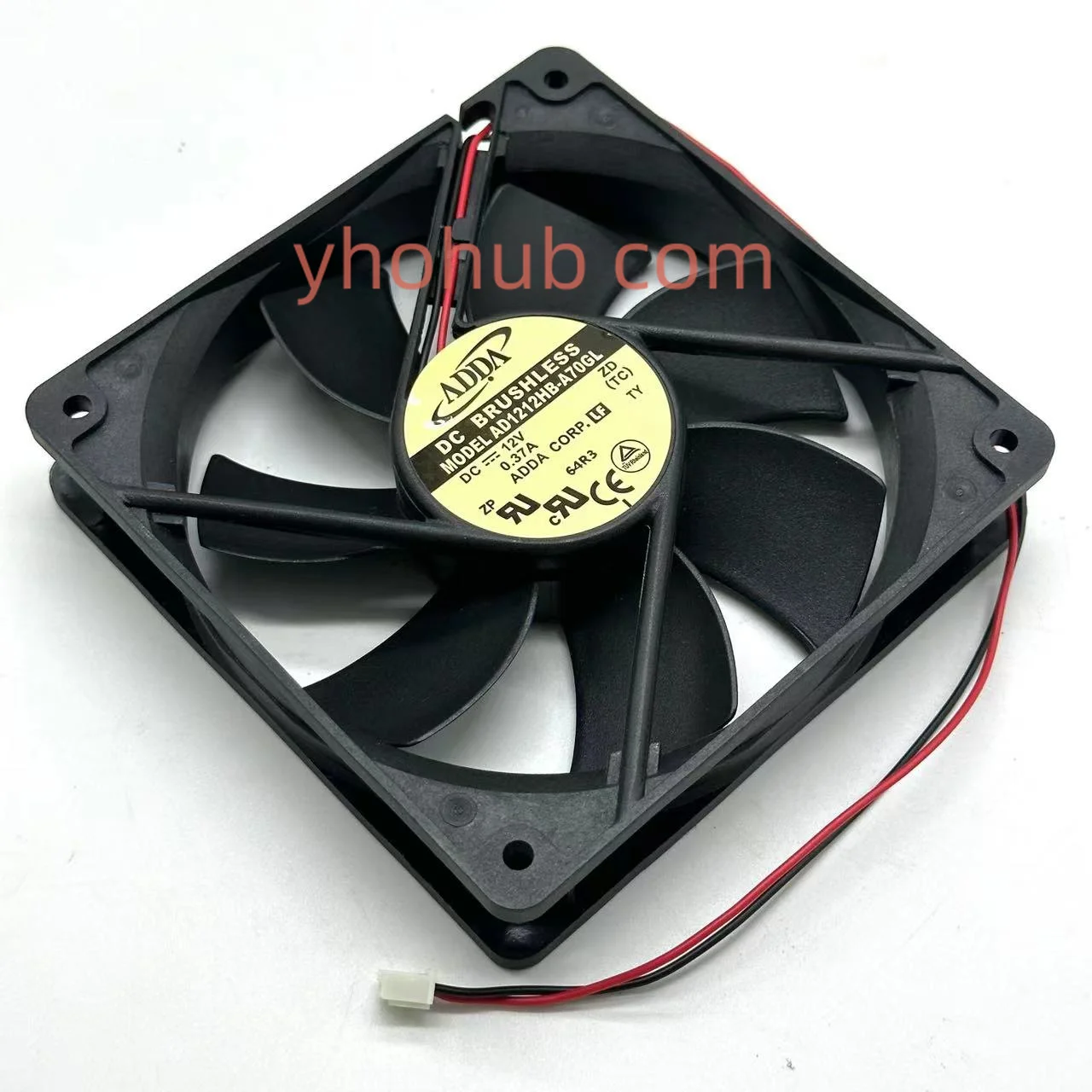 ADDA AD1212HB-A70GL DC 12 V 0,37 A 120 x 120 x 25 mm 2-Draht-Server-Lüfter
